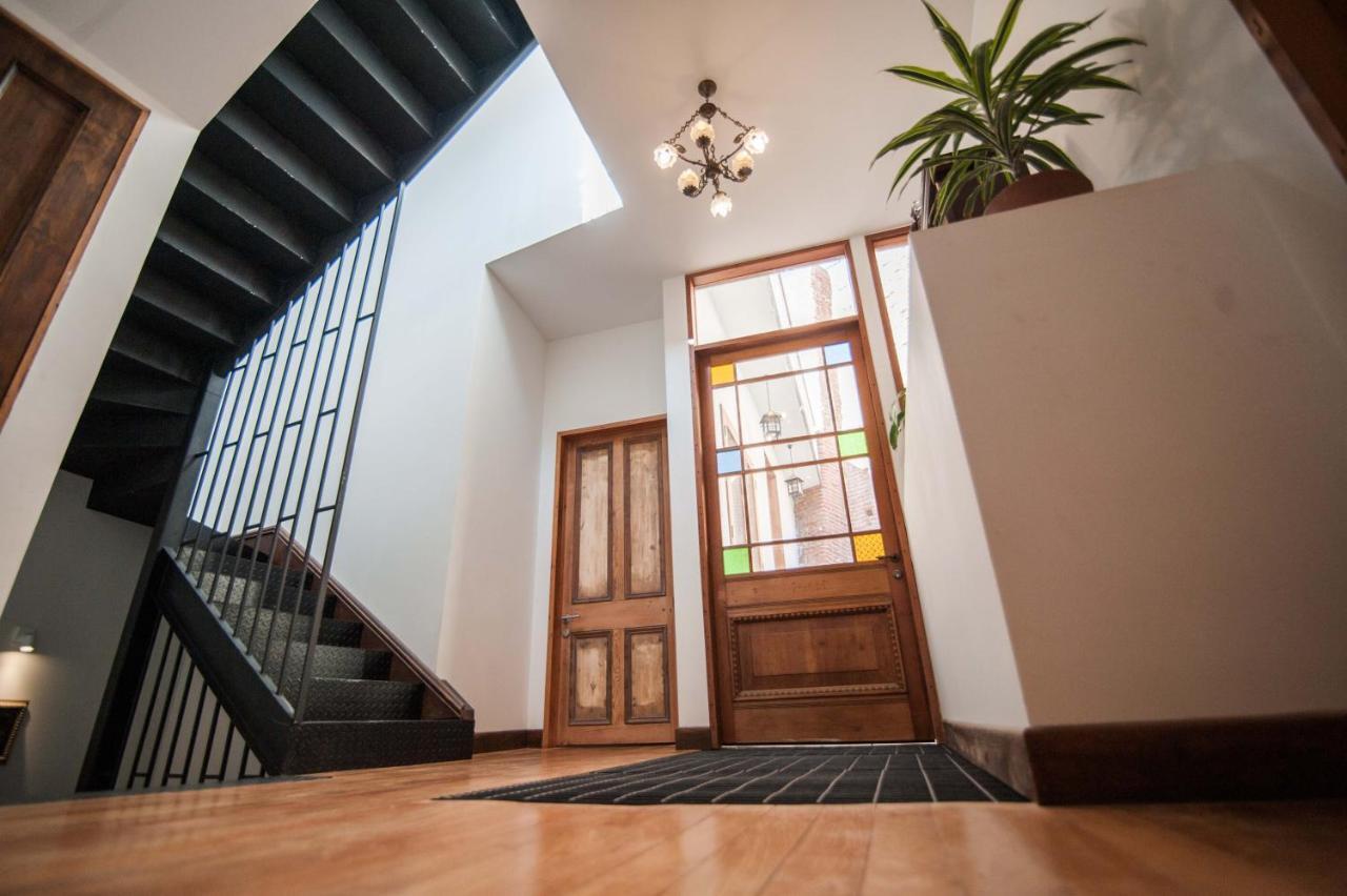 Casa California Guesthouse 발파라이소 외부 사진